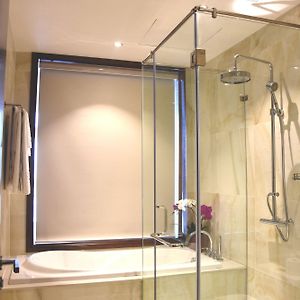 Luxury Triple Room